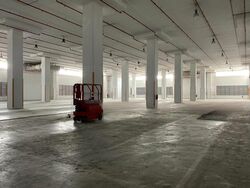 West Coast Gardens (D5), Warehouse #470474411